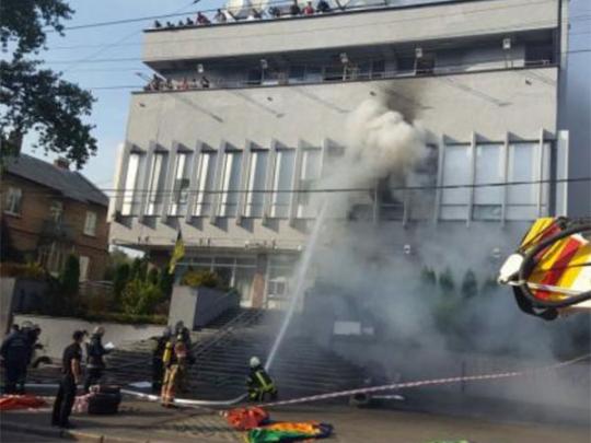 Пожар в офисе «Интера»: правоохранители изъяли материал с камер видеонаблюдения