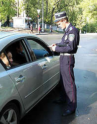 Юрий луценко заявил, что у злостных неплательщиков штрафов будут изымать автомобили и реализовывать их через аукционы