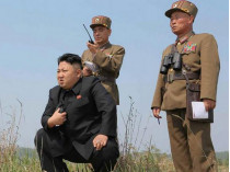 Ким Чен Ын наблюдает за военными учениями