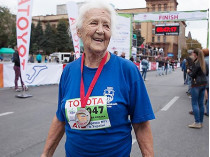 Старейшая бегунья Украины Владилена Кокина