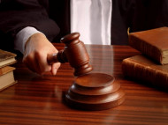 Суд продлил арест пятерым бывшим "беркутовцам"