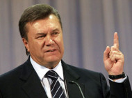 Оскорбленный Янукович решил судиться с Луценко