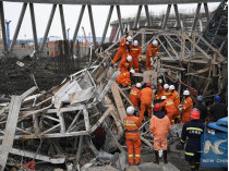 В Китае в результате обрушения конструкции на стройке электростанции погибли не менее 40 человек 