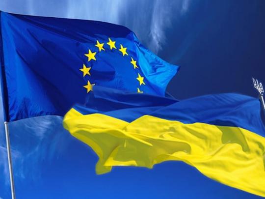 ЕС надеется предоставить Украине безвиз до конца года