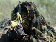 На Донбассе активно действуют вражеские снайперы (видео)
