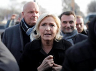Марин Ле Пен пообещала в случае своей победы на президентских выборах вывести Францию из еврозоны
