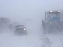 На Одесчине из снежного плена освобождены около 200 человек и 50 автомобилей (фото)