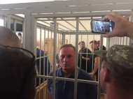 Рассматривать дело Ефремова будет суд в Луганской области
