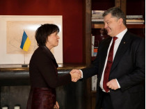 Порошенко и президент Швейцарии договорились ускорить возвращение активов Януковича 