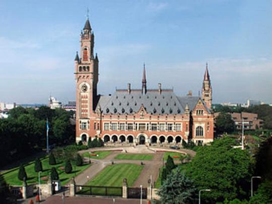 Порошенко сформировал делегацию Украины для суда в Гааге