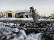 В результате обстрелов на Донбассе ранены мирные жители
