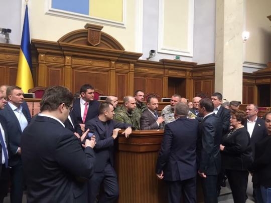 В регламентном комитете заявили о безосновательности закрытия Сыроид заседания Рады