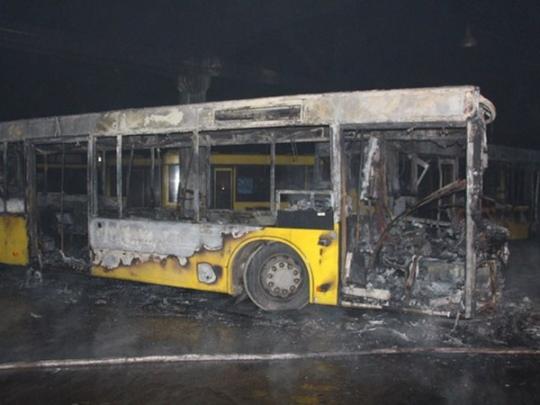 Пожар в автобусном парке
