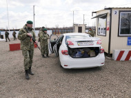В Минске договорились прекратить огонь на Донбассе с 1 апреля
