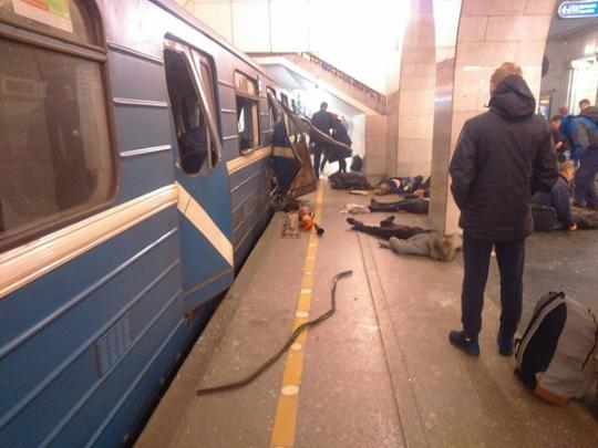 СМИ: предполагаемый подрывник петербургского метро попал на камеры наблюдения