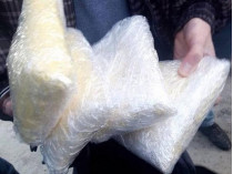Столичные полицейские задержали жителя Чернигова, у которого изъяли 3,5 кг наркотиков (фото)