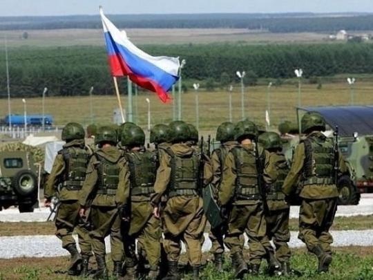 Россия сосредоточила у границы с Украиной около 18 тысяч военнослужащих