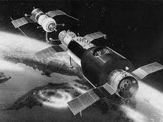 19 апреля 1971 года в Советском Союзе был произведен запуск первой в мире орбитальной станции 