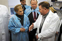 Юлия тимошенко: «людям помогут не в частных аптеках, которые подвели страну, а в больницах, готовых к приему больных»