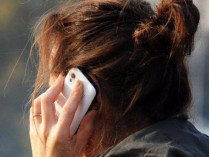 Итальянский суд постановил, что длительное использование мобильного телефона может вызывать появление опухолей