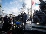 Порошенко почтил память украинцев, погибших в Афганистане (фото, видео)
