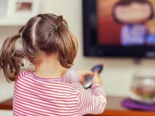 Шесть телеканалов уличены в использовании грубой лексики в «детское» время