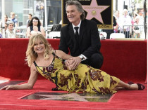 Голди Хоун и Курт Рассел в один день получили звезды на Аллее славы Голливуда 