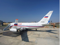 Самолет Ил-96 