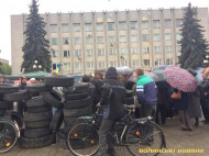 На Волыни продолжается блокада Варшавской трассы (фото)