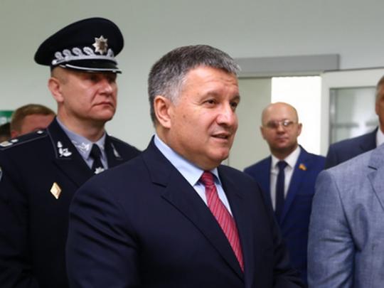 Аваков: задержанные экс-налоговики еще не внесли залог