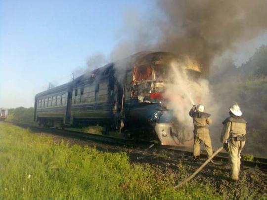 В Винницкой области горел поезд (фото)
