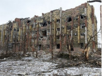 Взорвали здание на Донбассе