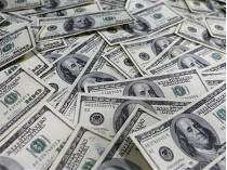 США вернули Украине 500 тыс. долларов, выведенных при Януковиче