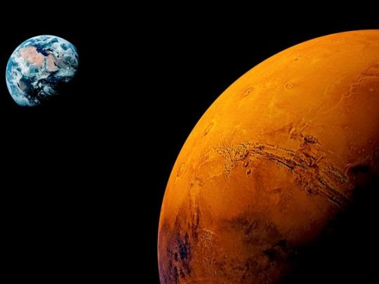Илон Маск: билет на Марс должен стоить как среднее жилье в США