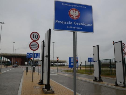 Польша не хочет продолжать работу пешеходного пункта пересечения границы