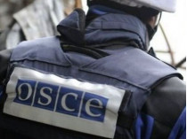 На Донбассе рядом с патрулем ОБСЕ произошли взрывы и стрельба
