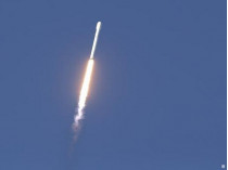 Частная компания SpaceX впервые в своей истории запустила две ракеты со спутниками в течение 48 часов 