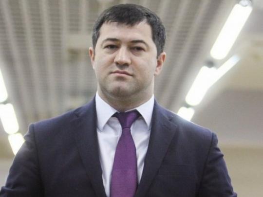 Отстраненный глава ГФС Насиров потребовал в суде замену прокуроров