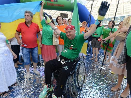 Парализованный Олег Иваненко установил рекорд Украины, преодолев 228 км 