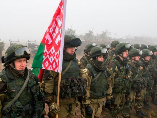 Беларусские военные на учениях