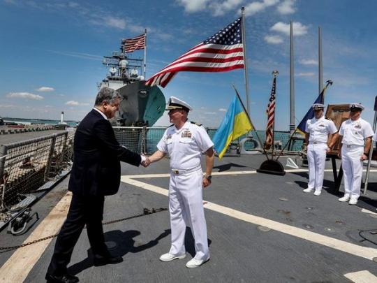 Украина поможет странам НАТО научиться противостоять гибридной войне РФ – Порошенко (видео)