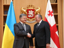 Порошенко заявил, что Украина и Грузия активизируют сотрудничество в ГУАМ