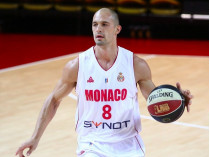 Баскетболист сборной Украины Сергей Гладырь продлил контракт с «Монако»