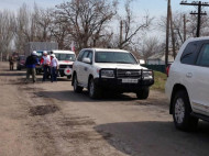 Боевики "ЛНР" запретили медикам помогать наблюдателям ОБСЕ