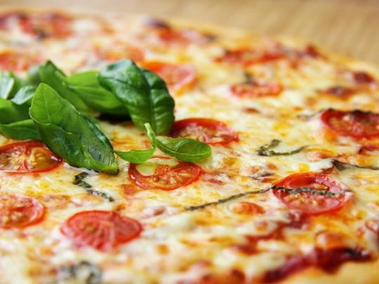 В Одессе ребенок чуть не съел гвоздь в пицце