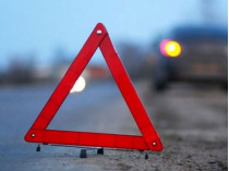 На Херсонщине из-за ямы на грунтовой дороге погиб водитель «Москвича», травмированы четверо детей
