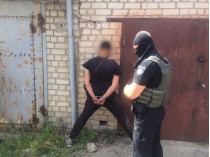 Правоохранители в Черкассах задержали банду вымогателей, которая похитила человека (фото) 