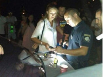 В Одессе пассажиры попытались задушить таксиста