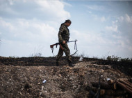 Жара в зоне АТО: при минометном обстреле Марьинки погиб украинский военный