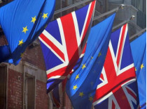 Британские власти предложили Евросоюзу рассмотреть возможность создания временного таможенного союза